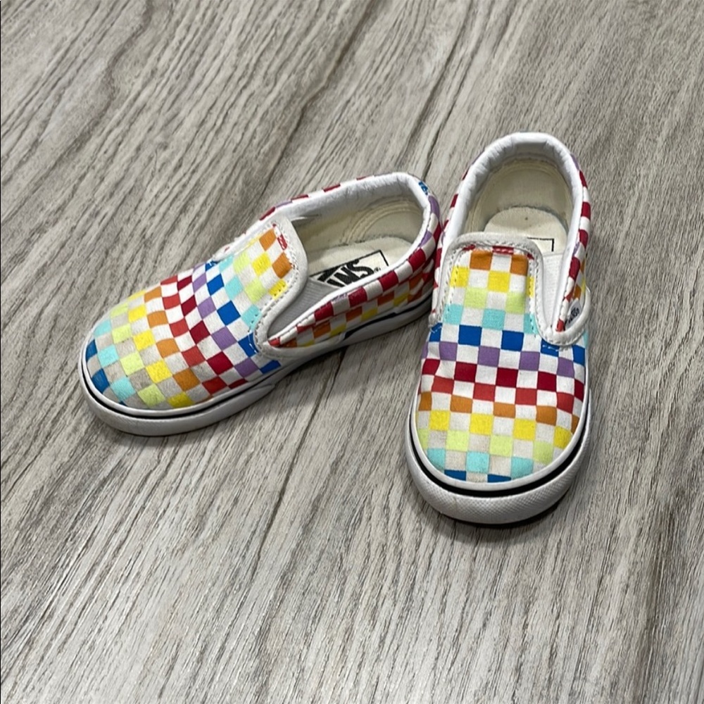 Toddler vans size 8